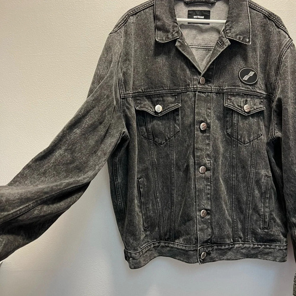 We11done Logo Patch Denim Jacket - Picture 4 of 11